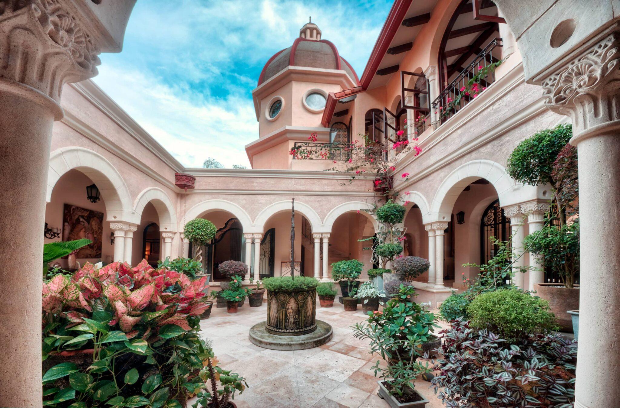Villa Firenze, Costa Rica. All Inclusive, Luxury Villa Playa Herradura (Puntarenas) Екстериор снимка